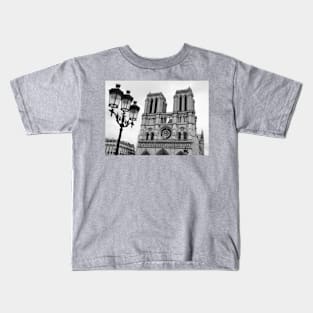 Paris Notre Dame de Paris Towers with Street Light Kids T-Shirt